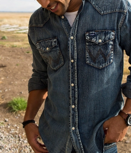 Wrangler Cowboy Cut Western Long Sleeve Snap Shirt: La Camicia Da Vero Cowboy!